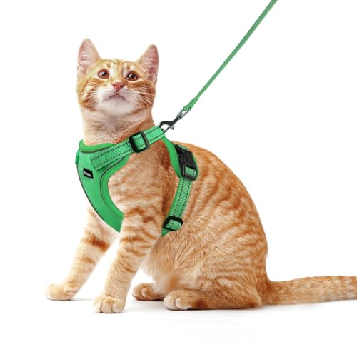 Rttochfy Cat Harness and Leash Set, Adjustable and Reflective Cat Vest, Escape Proof Kitten Harness, Easy to Put on with 3 Buckles for Cats Walking and Traveling (Green, M)