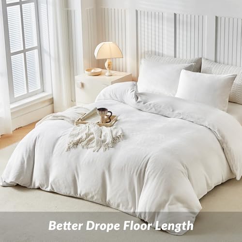 Image of WARMDERN White Velvet Duvet Cover Set Super King Size, Luxury Milk Velvet Bedding Duvet Cover with Zipper Closure, 3pcs Ultra Soft Duvet Covers for All Seasons, 120 inch x 120 inch, White