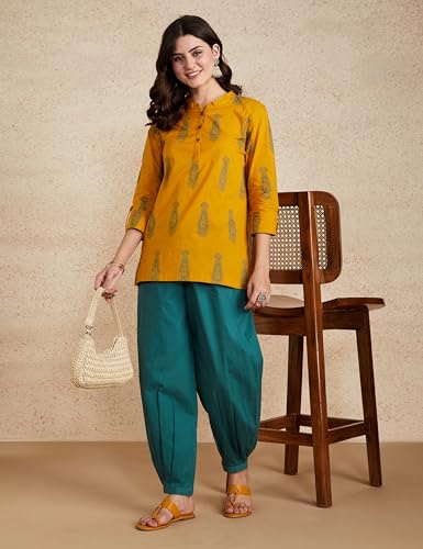 Image of Amazon Brand - Myx Women's Screen Print Straight Printed Regular Cotton Short Kurti (Available in Plus Sizes)