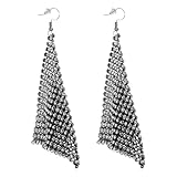 Boucles d'oreilles tendance pour femmes : elles mettront en valeur votre charme féminin et vous feront attirer les regards. boucles d'oreilles pendantes