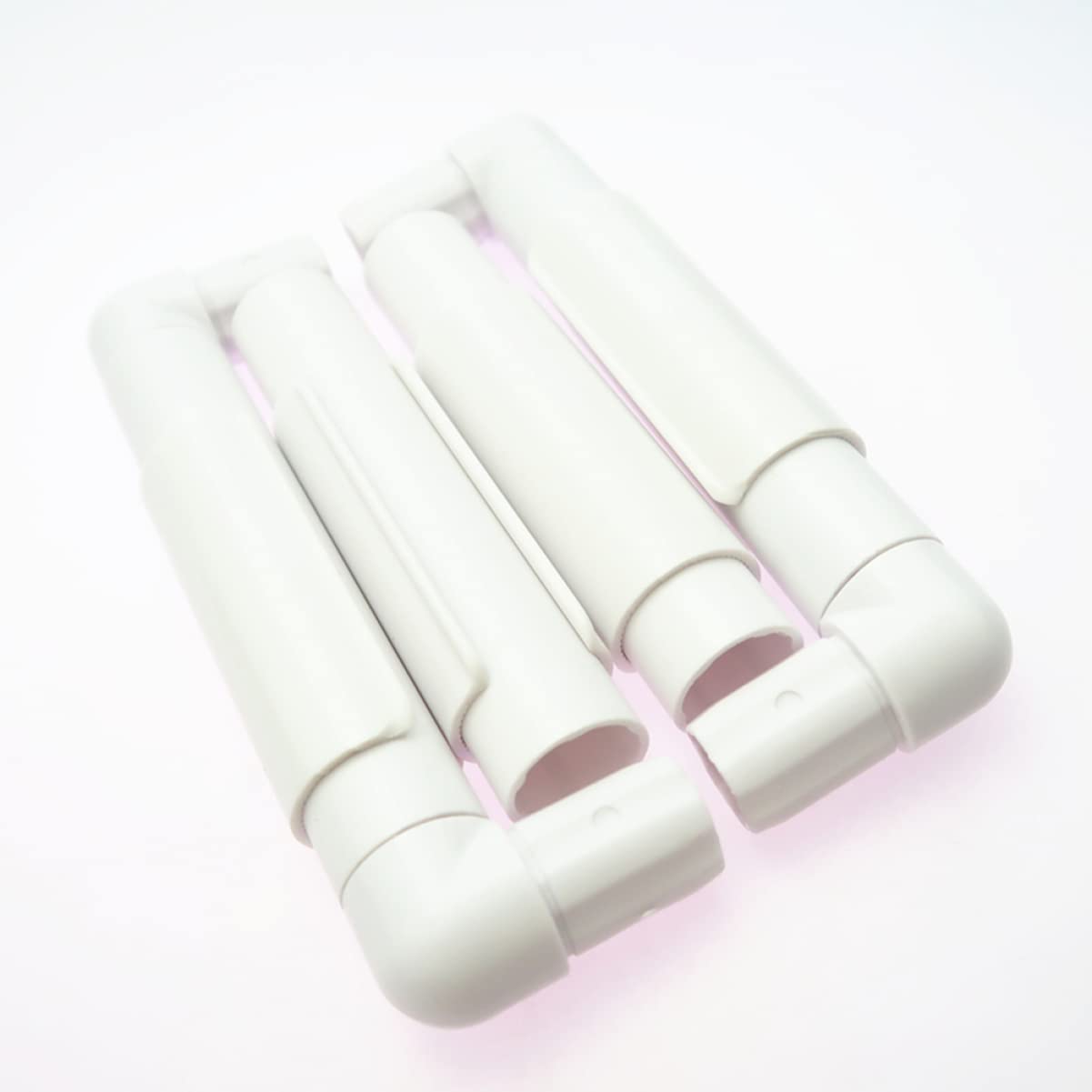 BELLIFFY Smooth Lightweight Square Embroidery Hoops 2 Pack Embroidery Frame Stand Set for Cross Stitch Quilting