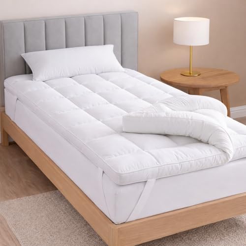 Single Bed Mattress Topper – 10 cm / 4 Inch Thick Quilted Hypoallergenic Mattress Pad, Microfiber, Fluffy & Breathable, Extra Deep with Strong Corner Straps for Comfort & Luxury (90 × 190 cm)