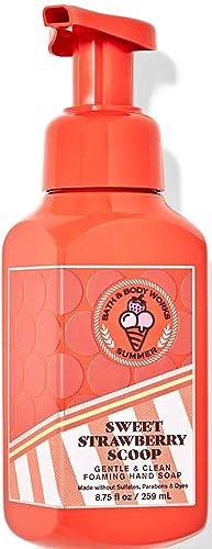 Bath and Body Works Gentle Foaming Hand Soap 8.75 Ounce 1-Pack (Sweet Strawberry Scoop)