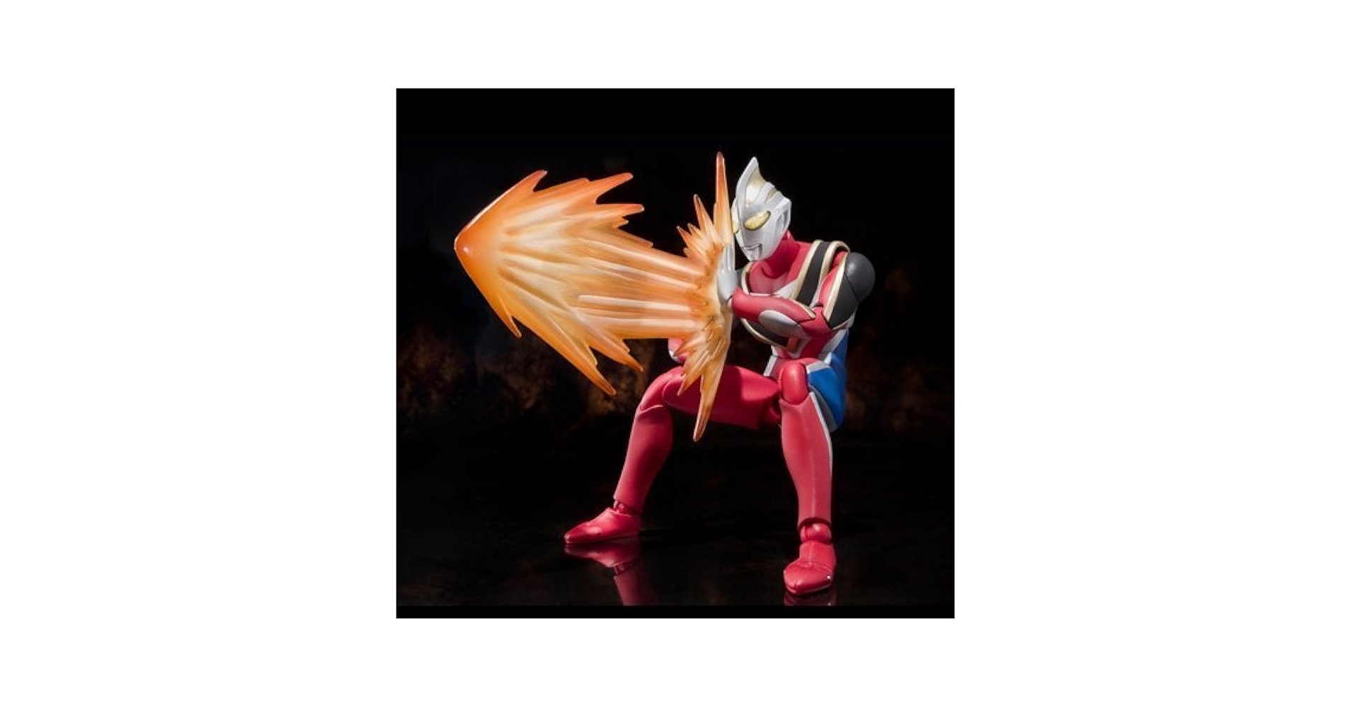 Amazon.com: Ultraman Gaia [Supreme ver.] (PVC Figure) by