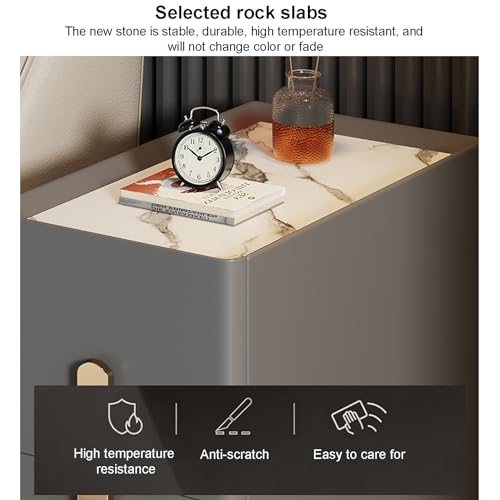 Table de chevet en cuir pour optimiser les espaces restreints