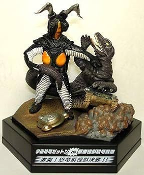 Amazon.co.jp: 怪獣大決闘 ウルトラパノラマファイト Round2