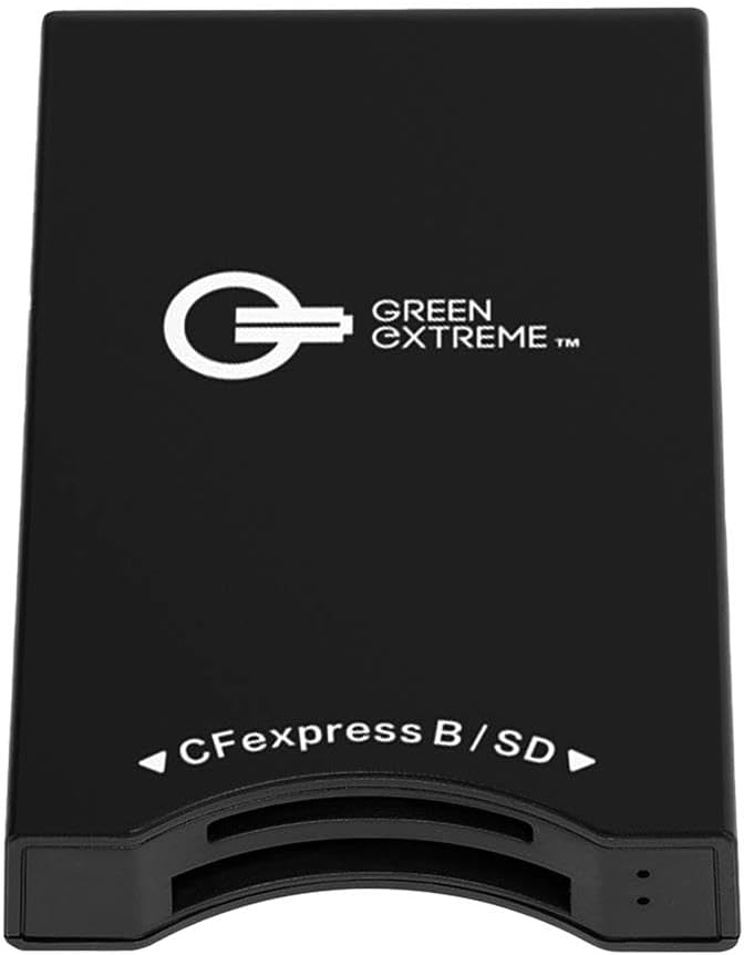 USB-C 3.2 Gen 2 CFexpress Type-B and SD UHS-II Memory Card Reader