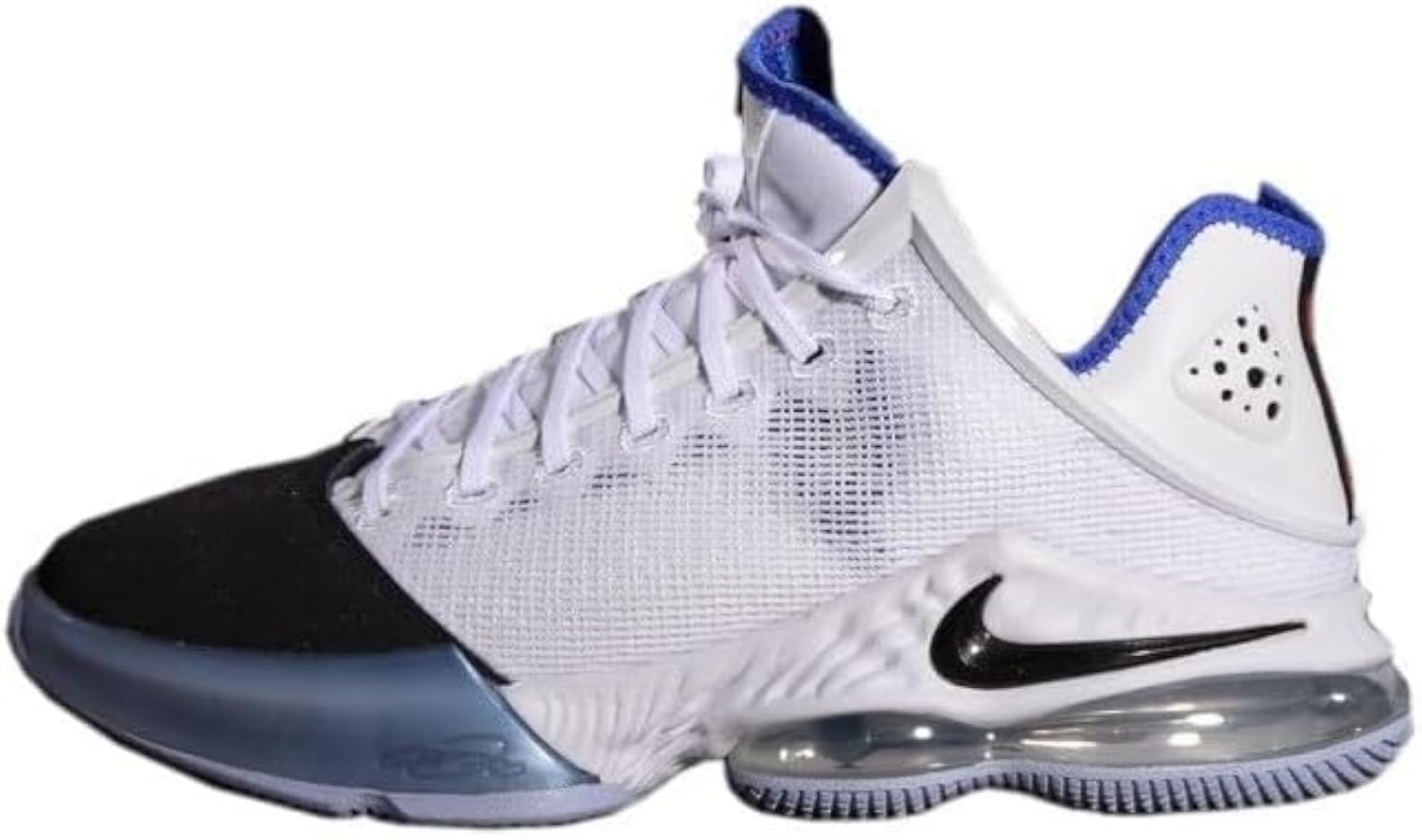 Amazon.com | Jordan Lebron XIX Low Basketball Men display picture 1