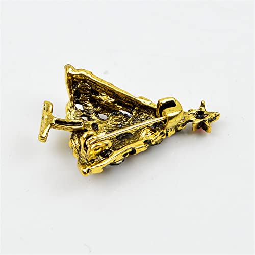 Broche arbre de Noël strass pour raviver un pull terne sans l'abîmer