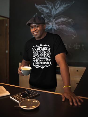 50th Birthday Vintage Shirt for Men：Vintage 1975 Shirt Aged to Perfection Graphic Tee 50th Birthday Gift4