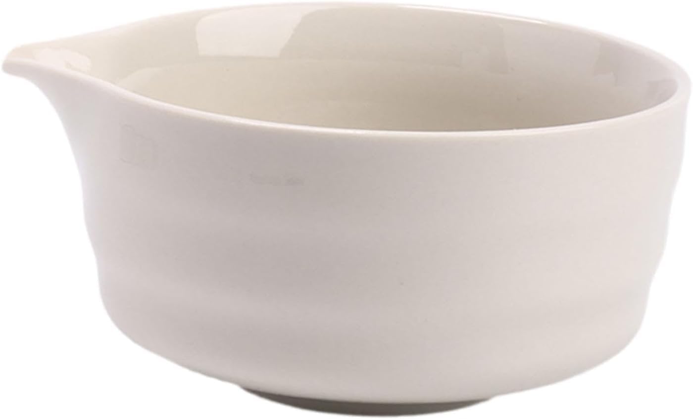 White Matcha Bowl with Pouring Spout for Tea Lovers, Ideal for Beginners and Home Decor, Kitchen Dining Accessories White 5.51x4.96x2.83inch