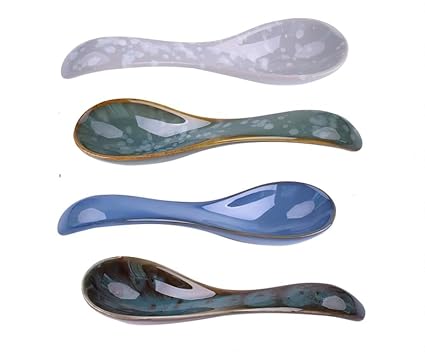 Anahas Ceramic Asian Soup Spoons 5.6 inch Long Handle Rice Spoons Retro Blue Porcelain Soup Spoons for Ramen Pho Miso Wonton Dumplings Set of 4 (4 Colors)