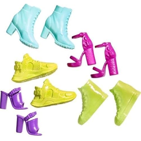 Barbie Shoe Pack with Heels and Sneakers Cover