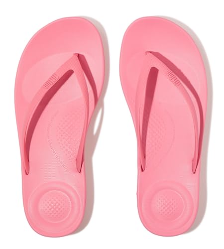 Image of FitFlop Womens iQushion Rubber Flip-Flops with Contoured Footbed for Walking, Lightweight Ergonomic Flip Flop Sandals with Arch Support and Foot Impact Pillows