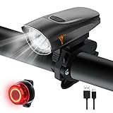 【Beleuchtungsmodusoptionen und blendfreies Design】Unser LED-Fahrradlicht Set verfügt über 2 Beleuchtungsmodi: hohe Helligkeit (50 Lux) und mittlere Helligkeit (30 Lux). Sie können den Modus umschalten, um ihn an unterschiedliche Lichtverhältnisse anzupassen. Blendfreies Design kann Sie an die entgegenkommende Fußgänger mahnen und die blendung verhindern. Die Fahrradrücklicht auch seitlich durch 220-Grad-Weitwinkelbeleuchtung und bieten Ihnen ausreichende Sicherheit.