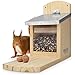 Produktbild WILDLIFE FRIEND I Eichhörnchen Futterhaus Maxi | 14 x 29 x 26.5 cm aus Massivholz mit Metall-Dach - Wetterfest, Futterstation zum Eichhörnchen füttern, Eichhörnchenfutterhaus