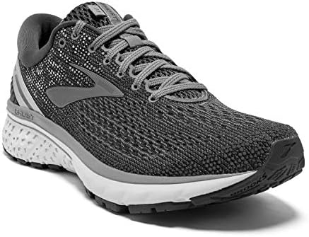 brooks levitate 2 men