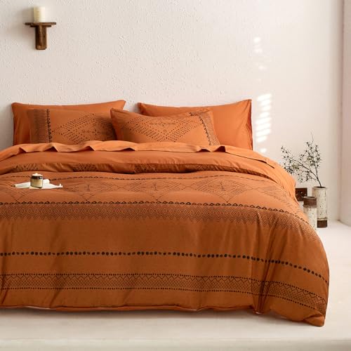 Image of Wake In Cloud - Boho Comforter Set, Farmhouse Bohemian Western Aztec Neutral Aesthetic, Soft Lightweight Bedding, 3 Pieces, Burnt Orange, Queen Size