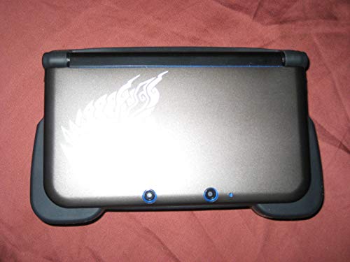 Nintendo 3DS XL - Blue/Black with Mario Kart 7 Pre-Installed (Renewed)