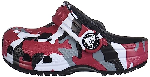 Sandália crocs classic camo clog kids black/red - 29