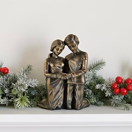 Miniatura 2 de Figura arrodillada de marido y esposa rezando, estatua de resina de 6.25 pulgadas, regalo religioso para parejas, decoración cristiana del hogar,