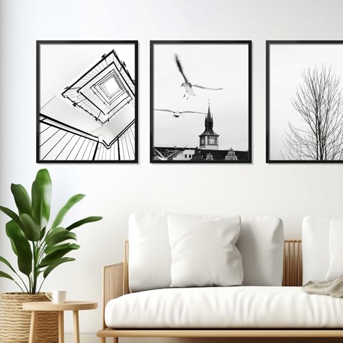 LaVie Home 18x22 Picture Frame for Wall Display, 18x22 Black Picture Frame with HD Plexiglas, 18 x 22 Photo Frame 1 Pack, Display Frame for Vertical or Horizontal, Classic Collection