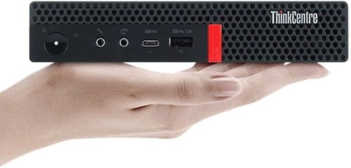 Quddiem dettaljat view of the Lenovo ThinkCentre M700 Tiny Desktop with labeled ports including power button, audio jacks, USB Type-C, and USB 3.1.