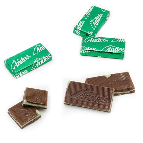 Creme De Menthe Thins Bulk Chocolate Candy 2 lb &ndash; Anti Melt Pack, Individually Wrapped (180 Pieces), Peanut & Gluten Free, Bulk Candies in Resealable Bag