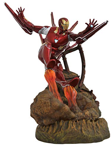 diamond select toys iron man