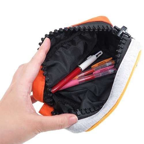 Amazon | デイジーダック[ペンケース]メガZIPぺンポーチディズニー 山