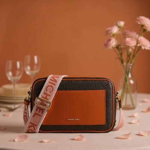 Image of Michael Kors Maeve Large Pocket Crossbody Bag