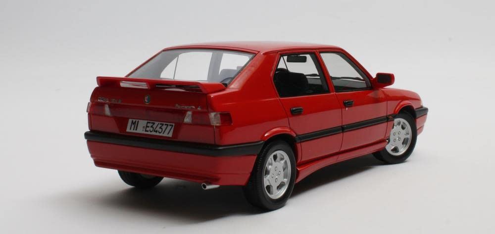 Amazon | CULT-SCALE MODELS 1/18 アルファロメオ 33 S QV