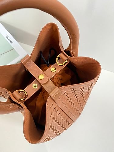 Bolso de piel auténtica tejido a mano que conecta el arte tradicional con tu estilo diario 6