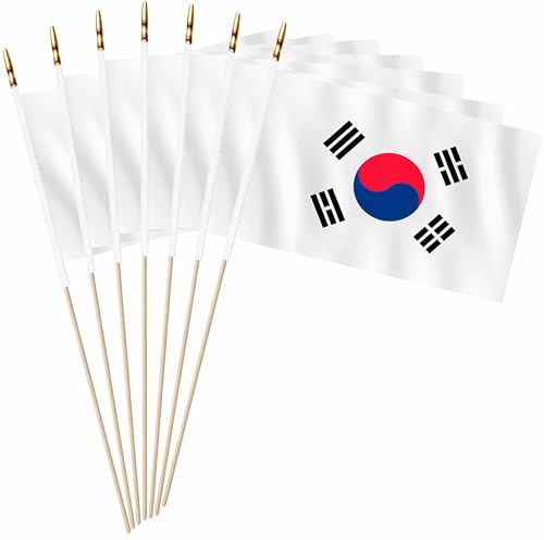 LUSEOAN 20 Pack Small Mini South Korea Flag on Wooden Stick Miniature Handheld Korean Flags Decorations 5x8 Inch