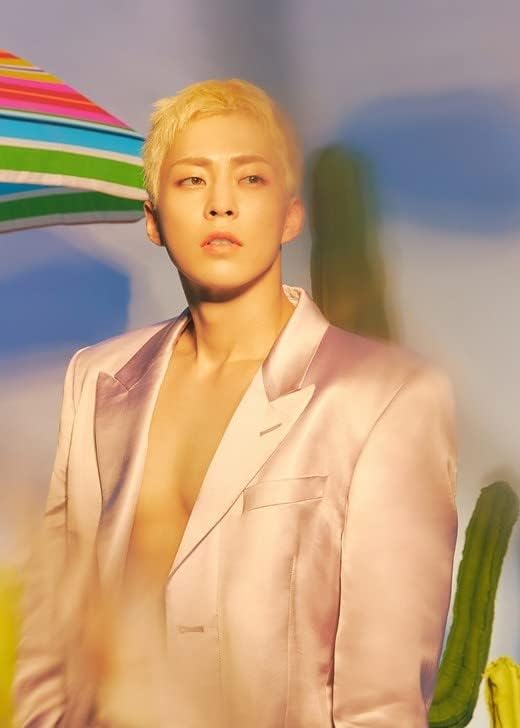 Miniatura 6 de DREAMUS EXO XIUMIN 1er mini álbum versión de FotoBook CD+Póster+Photobook+Photocard+Postal+Pegatina+Seguimiento (versión Oasis)