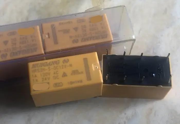Relé HRS2H-S-DC5V-N para automatización de luces domésticas y proyectos de domótica hechos en casa 2