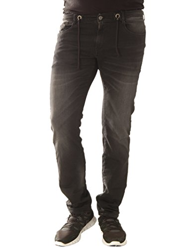 Jegging homme Le Temps Des Cerises 711, le jean noir du quotidien