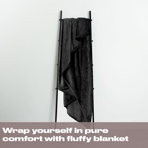 Dreamscene Fleece Blanket Black Throw, Soft Cosy Warm Blanket Honeycomb Waffle Throws for Sofas Bed Settee Faux Fur Throws Lightweight Fluffy Single Bed Throw, 125 x 150cm