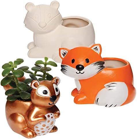Baker Ross FE710 Woodland Animal Ceramic Flowerpots - Pack of 3, Ready to Paint Plant Pots for Kids to Decorate and Display assorted