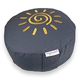 maylow Yoga mit Herz