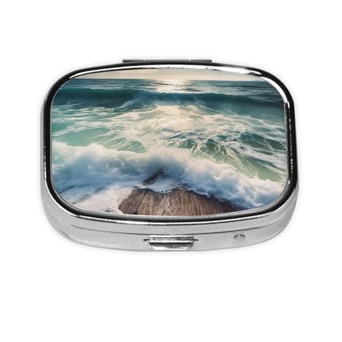 Pill Box Sea on The Boardsスクエアピルケース ミニメタルトラベルピルボックス 財布用 小型 かわいい 2コンパートメント 薬 ピルオーガナイザー ポータブルピルコンテナホルダー 毎日の薬 ビタミン