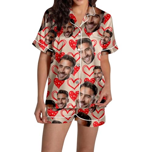 Pyjama en satin pour femme avec haut à boutons et short imprimé doux