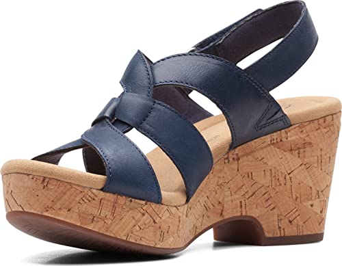 Image of Clarks Women's Giselle Beach Sandals