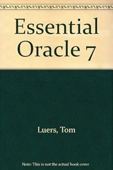 Paperback Essential Oracle 7 Book