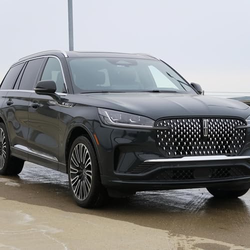2026 Lincoln Aviator Review: Smooth Ride, Tough Tradeoffs