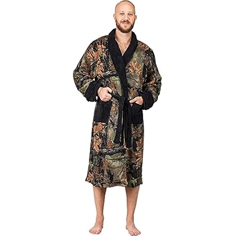 Trail Crest Coral Fleece Camo Lounge Robe W/ Happy Hunting Magnet - Black Cover