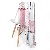 Materiale: l'acrilico è il materiale principale. Sensazione di cashmere, morbido e confortevole. Diversi materiali per sciarpa varieranno e i prezzi varieranno. Se vuoi conoscere il materiale della tua sciarpa preferita, ti preghiamo di contattarci, saremo lieti di rispondere alle tue domande.
