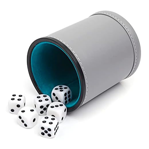 Dice Felt Lined PU Leather Dice Cup with 6 Dice, Felt Lined Interior Quiet Shaker for Yahtzee Game (Gray)