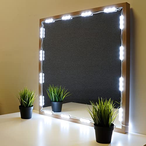 Espejo de maquillaje con luces LED y regulador miniatura 3