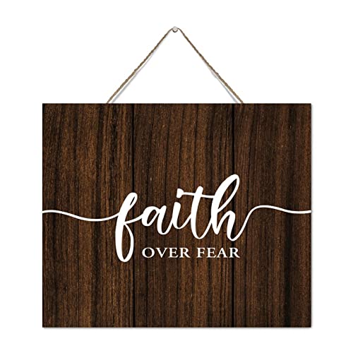 Letrero de madera Faith over Fear adorno de pared para salón moderno 3